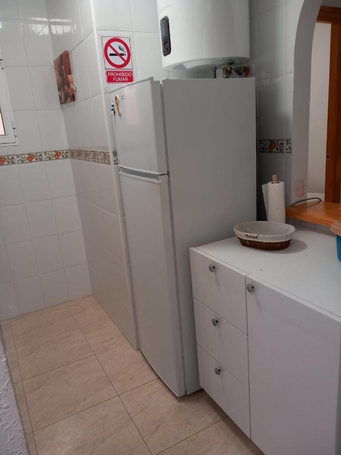 Amazing 2-Bedrooms Apartment With Pool Torrevieja Center Bagian luar foto